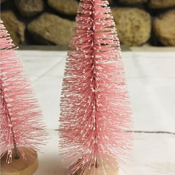 Set of Pink Bottle Brush Trees - Picture 2 of 4